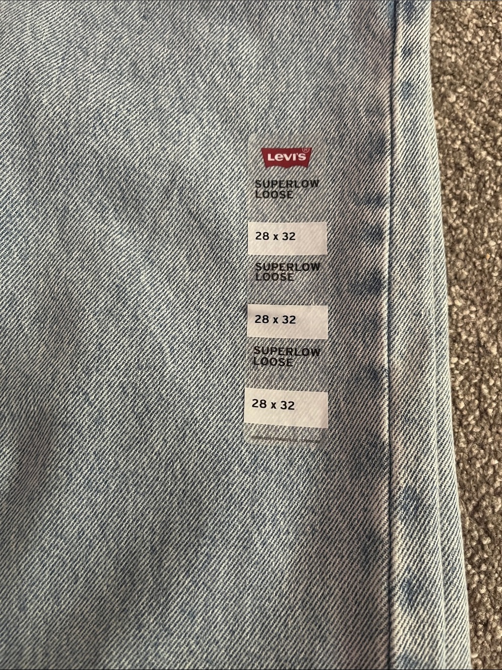 Levi's Light Blue Women's Jeans - Picture 2 of 5